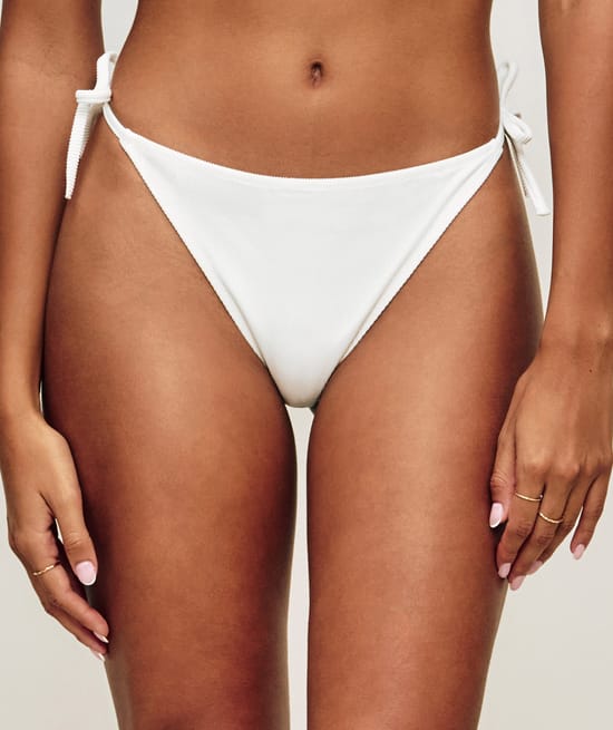Bikini - Swimsuit bottoms;