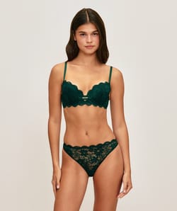 Floral lace thong;