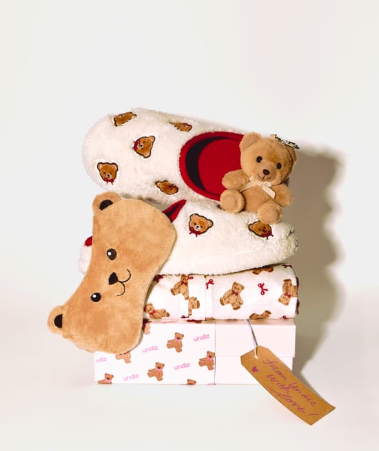 Mono largo de punto con ositos;