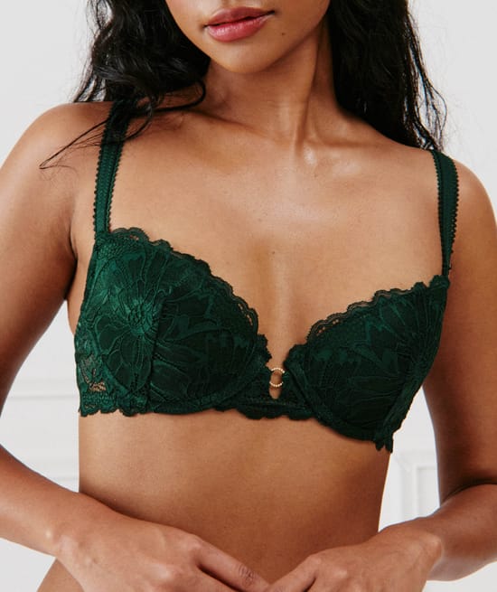 Soutien-gorge ampliforme en dentelle;