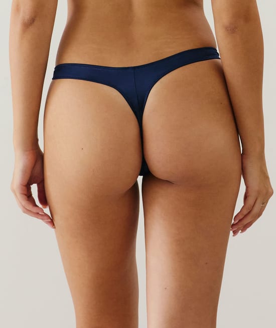 Embroidered thong;