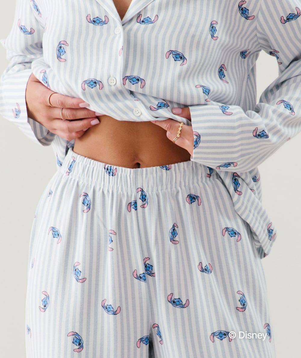 Stitch flannel trousers;