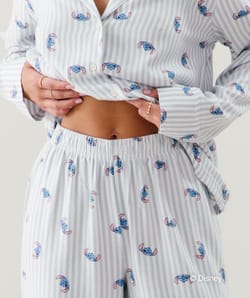 Stitch flannel trousers;