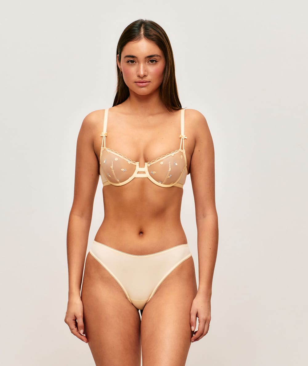 Mesh balconette bra with embroidered lemons;