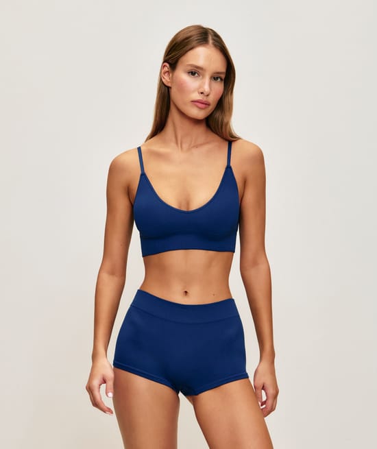 Seamless triangle bralette;