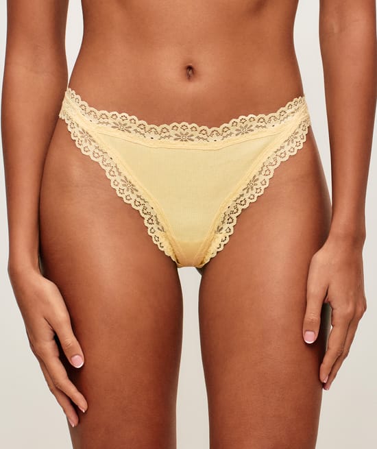 Cotton and lace string;