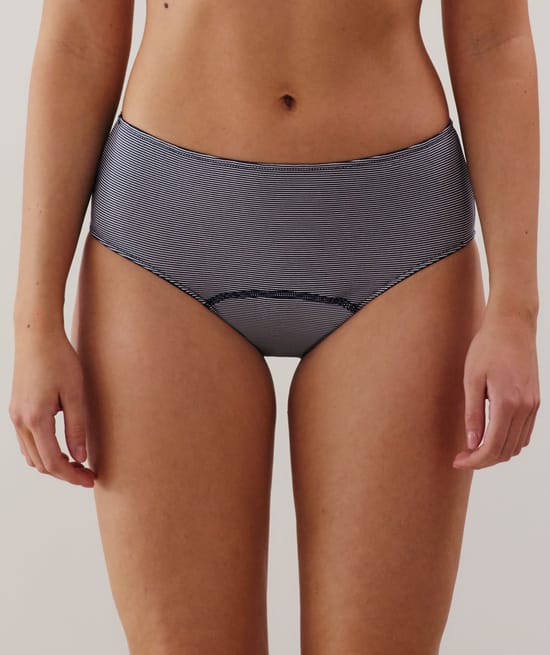 Flux moyen - Shorty menstruel en coton;