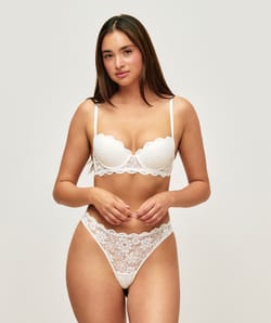 Lace floral push-up bra;