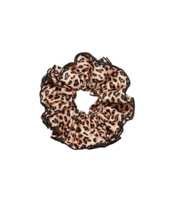 Leopard satin scrunchie;