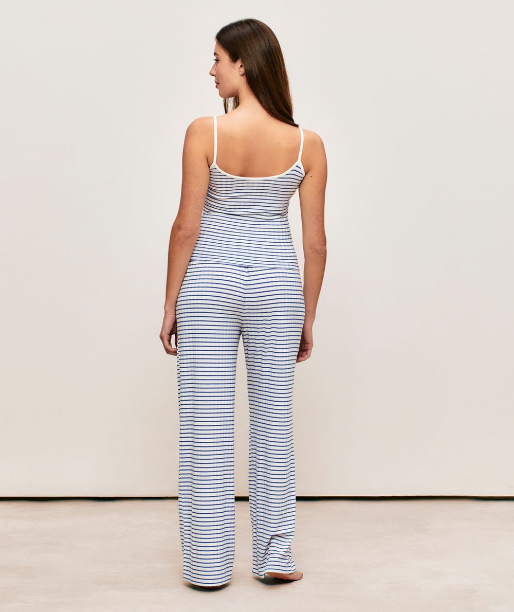 Ribbed striped trousers;