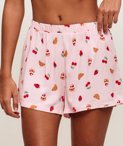 Fruit and cake patterned pajama set;