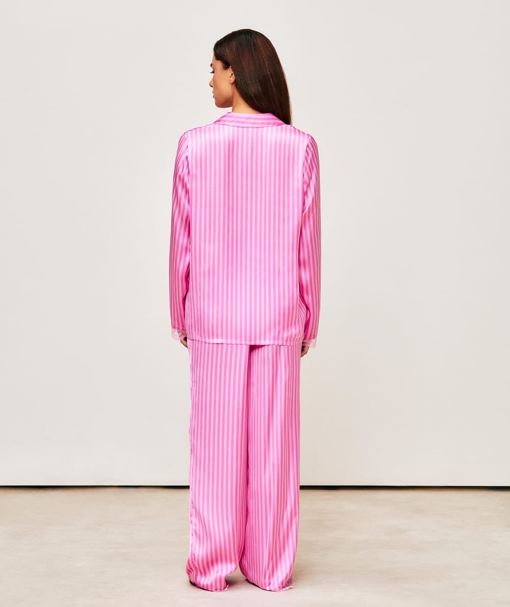 Striped satin shirt;