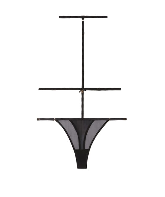 String en tulle avec harnais;