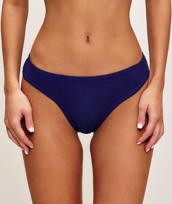 Pack of 3 cotton panties;
