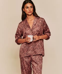 Chemise en satin imprim&eacute; l&eacute;opard;