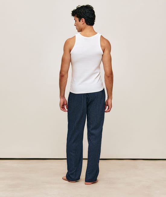 Pantalon ray&eacute; avec ceinture int&eacute;gr&eacute;e;