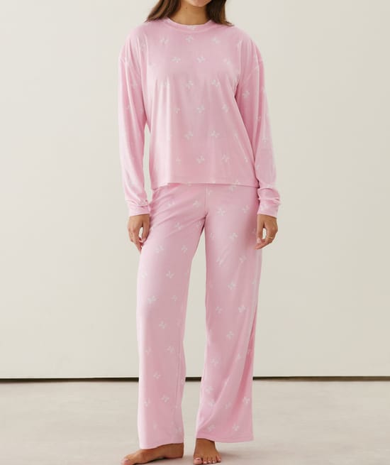 Velour bow print pyjama set;